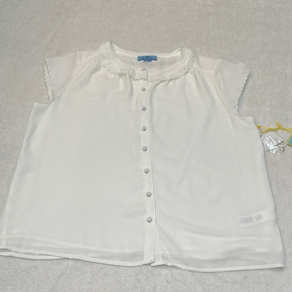 NWT CeCe White Cap Sleeve Button Down Shirt with Peter Pan Collar size M - Picture 6 of 16
